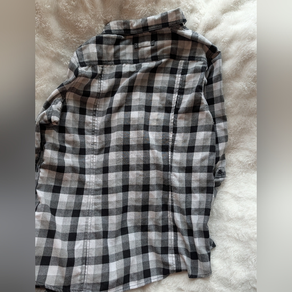 Duluth Trading Co Black and White Checkered Shirt - Picture 4 of 4